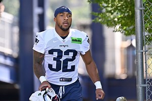 New England Patriots Depth Chart Analysis: TreVeyon Henderson Behind Rhamondre Stevenson and Antonio Gibson?