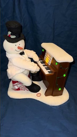 Hallmark 2005 Singing Animated Plush Piano Snowman
