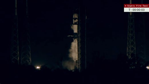 卡角SLC-40发射台执行Starlink10-4任务的猎鹰9号进行了静态点火测试，目前仍在等待FAA批准复飞。