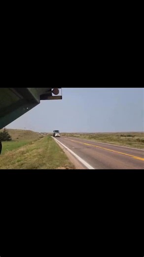 Thanking the Lord for a safe trip home! 🙏 That’s A LOT miles and wheels on the road between here and there! About 1/4 of the crew remains in Montana to finish up the summer wheat run, and the rest will are gearing up for fall harvest. Thanks to Ben, Mark and Conrad for this footage! | High Plains Harvesting