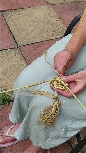 Making a Corn Dolly