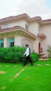 Celebrity Prince in Love with Jini #lovestory | Happy L story