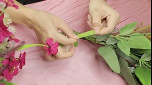 MACTING Floral Arrangement Kit, 7pcs Floral Tools with Floral Tapes Wire Cutter Paddle Wire 22 Gauge for Bouquet Stem Wrap Florist Craft Projects