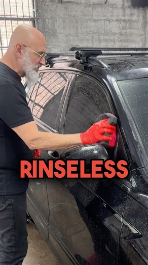 How does Rinse Less Wash work?