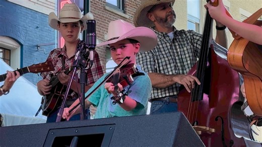 "Cherokee Shuffle" from IBMA 2024. Thank you to everyone who came to our show! Thank you to my friend Raynae Redman for the video! It is always a treat to see you at IBMA! | The Biscuit Eaters