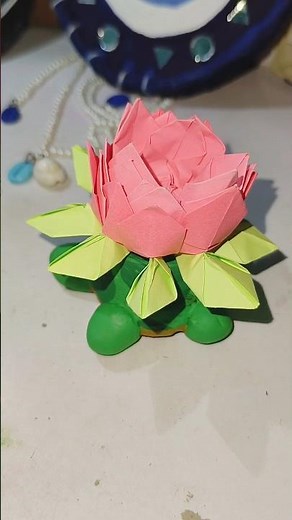 diy sticky notes lotus 🪷✨ #diy #craft #flower #lotus #stickynotes #paper #paperflower