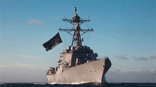 Navy warship docking in Rockland to kick off the 77th Maine Lobster Festival