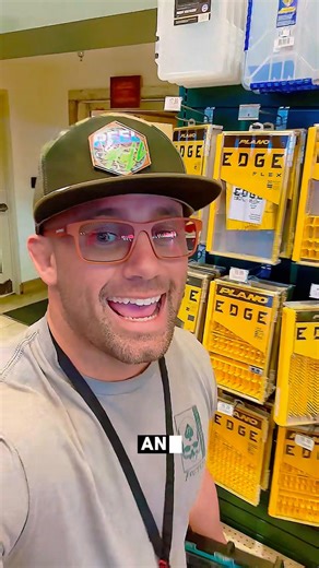 Plano Edge Terminal Tackle Box $70 VS $20 Ballistix Terminal Box