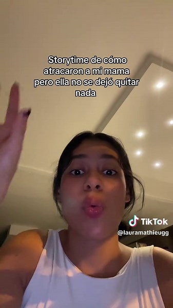 La vez que a mi mama la atracaron pero ella no se dejo atracar #StoryTime #meatracaron #humor