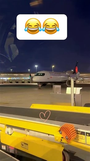 YYZ20 on Instagram: "Gal kr 😂😂 #viral #yyz #instalike"