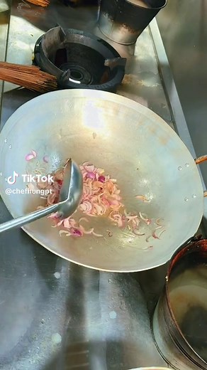 Cách làm lẩu cháo lòng ngon hấp dẫn