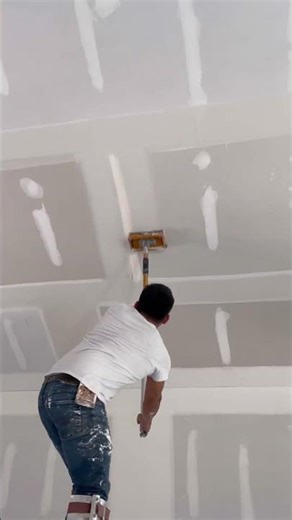 Using a Drywall Flat Box on High Ceilings