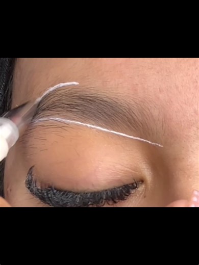 Amazing Eyebrows Transformation Tutorial