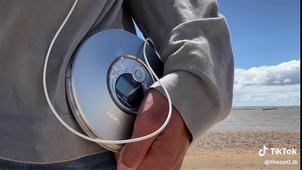 Sony CD Walkman | Red CD Player | Warmpop Music