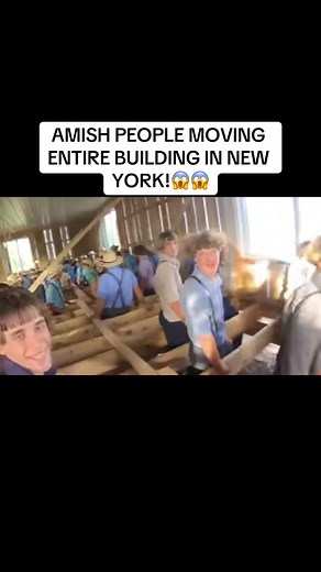Amish People Moving Entire Building in New York