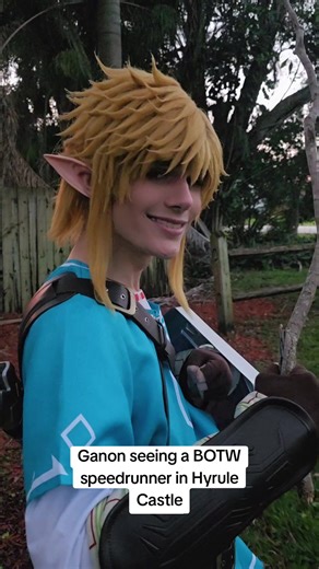 the accurate BOTW speedrun cosplay would have been a bit less clothing but I cant post that... #linkcosplay #tlozcosplay #zeldacosplay #botwlink #breathofthewild