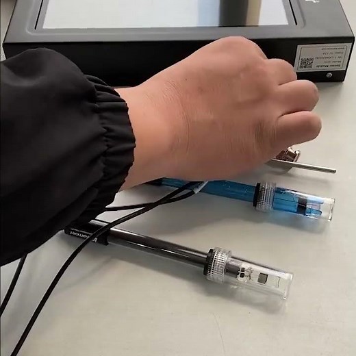 pH, conductivity, temperature, ORP, level sensors for aquarium tank