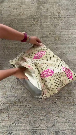Unbox some new bags with me ! Which one do you want to see packed up?🚨To shop the bags comment