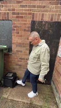 What does it actually cost me to clear a tenant’s rubbish? #rickgannon #property