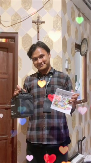 Coloring Book dan Marker tampaknya cocok buat nemenin waktu kamu ✨🥰 . . . . #fyp #kontenhiburan #trendingvideo #coloringbook #bukumewarnai