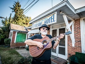Meet Mick, the blues singer who created America’s hated drug-pricing model