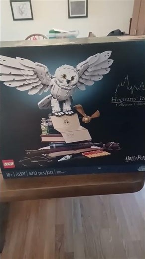 Lego set 76391 Hogwarts Icons Collectors Edition