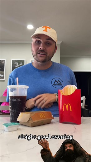 In-Depth Fast Food Restaurant Review and Mukbangs