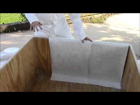 How to Make a Fiberglass Pool Liner