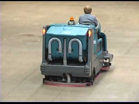 M20 Industrial Sweeper Scrubber: How to Operate | Tennant Company