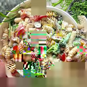 11K views · 78 reactions | Save 100 calories with this amazing pasta salad recipe! When you want a classic tasting deliciously creamy pasta salad, but you’re hoping to skip the excess calories, turn to this blue ribbon recipe! This healthy pasta salad is made with loads of fresh vegetables and a zippy Greek yogurt dressing. RECIPE > https://www.healthyseasonalrecipes.com/creamy-healthy-pasta-salad/ | Healthy Seasonal Recipes | Facebook