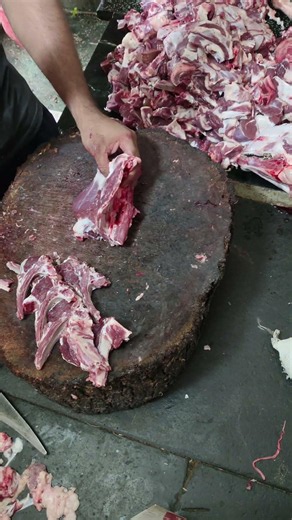 Goat Mutton Chaap Cutting Skill | Professional Mutton Butcher Cutting | Mutton Point