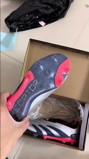 Adidas Predator Elite Laceless FG Firm Ground Soccer Cleats - Platinum Metallic/Aurora Black/Carbon