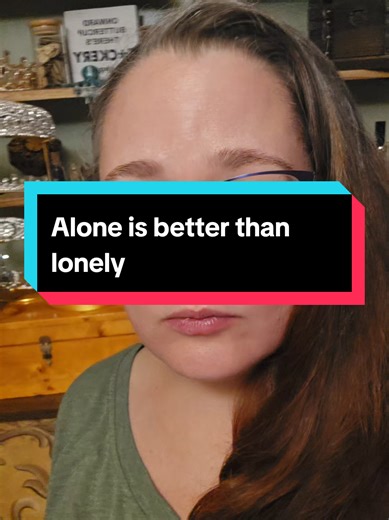 Understanding the Difference Between Alone and Lonely