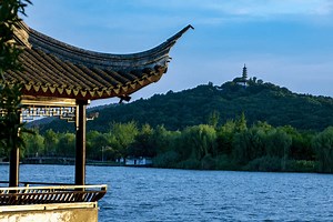 16 reactions | Take a glimpse of the iconic scenic spots in #Wuzhong district, #Suzhou. Click on #BeautifulWuzhong to find out more! | Suzhou Wuzhong | Facebook