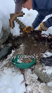 Extraer oro con un pico de MINECRAFT | Claw Quest en Español