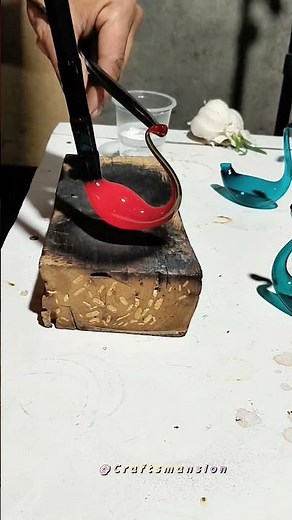 Watching A Master Glassblower Shape Molten Glass Into Art