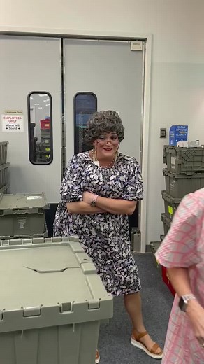 Gigantic Granny Butts Stop the Show!