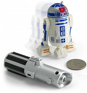 Geek Toys - The Mini R/C Star Wars R2-D2 Action Figure