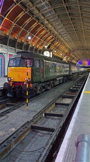 GW Class 57 No 57604 Pendennis Castle sits on the back of the 2345 Penzance Sleeper 17 August 2026