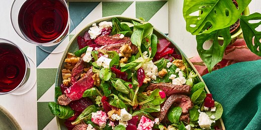 Gut-friendly pickled beetroot and beef salad