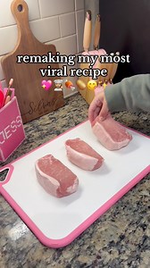 Garlic butter pork chops in the air fryer 💖 Here’s how I did it ⬇️ Cut boneless pork chops in to bite size pieces, add 1-2 tbs of olive oil, season to your liking (I used garlic powder, onion powder, pepper, slap ya mama), pop in the air fryer at 400 for 12 mins (shake half way through), toss in garlic butter sauce. (I used 4tbs melted butter and 2tbs garlic) I paired with mashed potatoes and broccoli 🤍 #dinner #cooking #recipe #fyp #foryoupage | Jessica Silvas