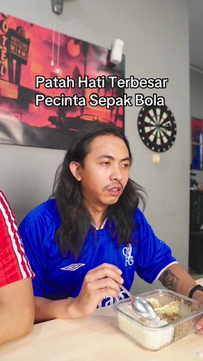 Remuk hati aku, wak :(