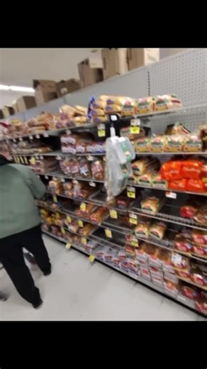 Dropping Money Prank PT 1 #prank #funny #droppingmoney #360hoodrichh #comedyvideo