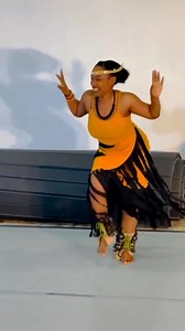 African Traditional Dance. Ikinimba is probably the most revered musical tradition in Rwanda. It is a dance that tells the stories of Rwandan heroes and kings, accompanied by instruments like ingoma, ikembe, iningiri, umuduri and inanga. 🎥 @Idrisselba #OhAfrika #PocaTribe | Oh Afrika