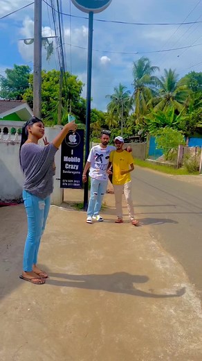 මෙහෙම යාලුවොත් අපිට ඉන්නවානේ බලන්නහ්😂😒#ceylon_warriors #100kviews #CapCut #pure_hearts💙 #sl_official #අම්බලන්ගොඩ_අපි #ඩුබායි🇦🇪අහස❤යට🇱🇰 #new_trending_video_viral_tiktok #500kviews #foryou #viral_my_vedio_tiktok #sl_lanka🇱🇰api_oman #foryoupage #viralvideotiktok