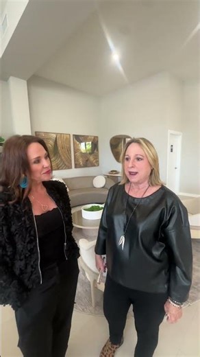 DESIGNER TESTIMONIAL | Showroom HOPPING Limo Tour ™