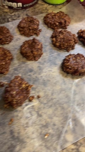 Easy No Bake Peanut Butter Oatmeal Cookies Recipe