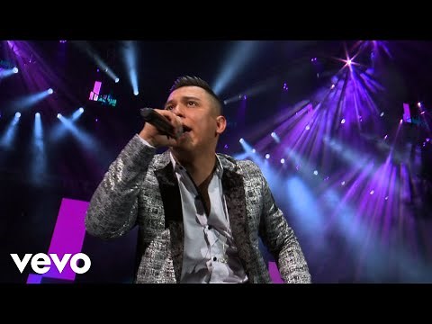 La Arrolladora - Diferentes (En Directo)