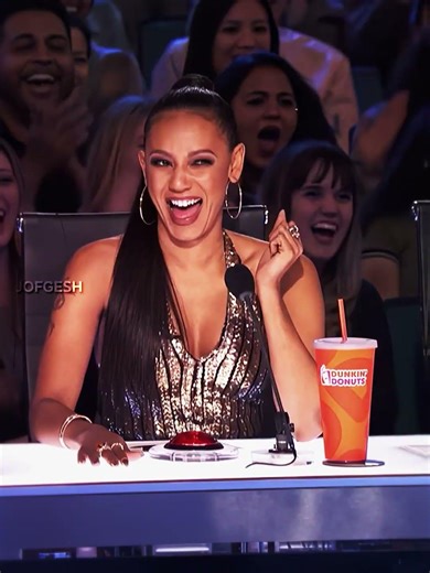 You need to watch this Magic several times😮