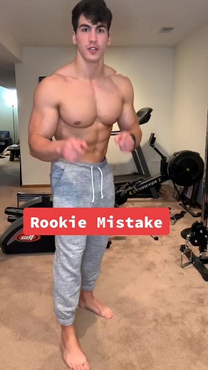 35K views · 549 reactions | if you didn’t know already #stretching #fitnesstips #workouttips #warmupexercise | NellieGray Gym | Facebook